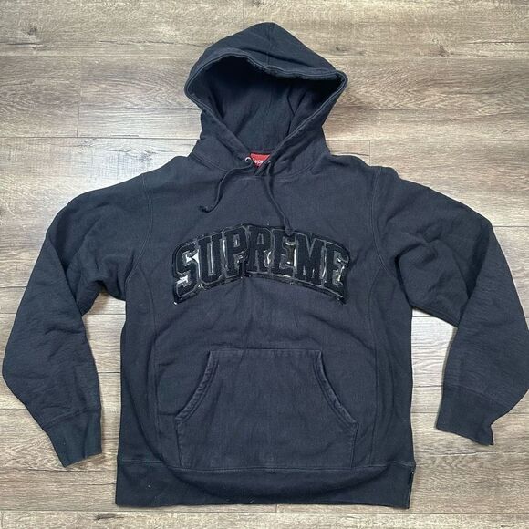 Supreme Size Medium Patent Leather Chenille Arc Logo Hoodie Black Sweatshirt - Picture 1 of 10